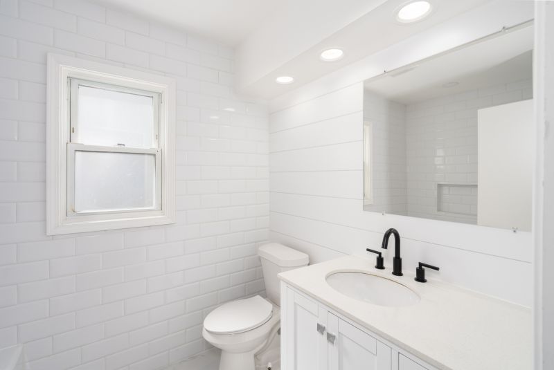 Top Bathroom Remodeling Companies in Collinsville, IL